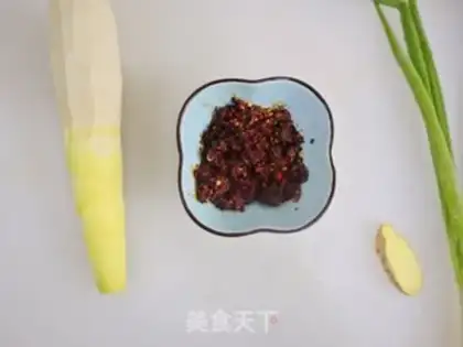 Make ♪ And the red oil spring ♪ step 2