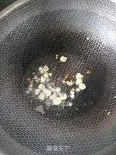 Make Garlic cabbage step 1