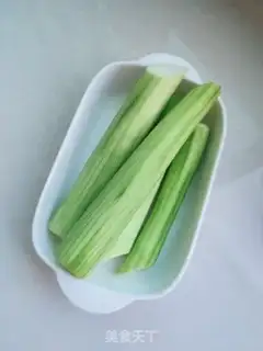 Make Pork and silk melon step 0