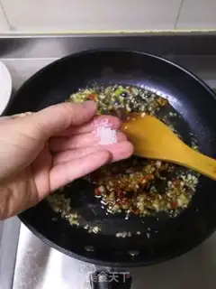 Make Garlic fans steaming doll food step 7