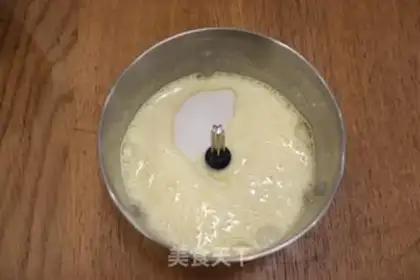 Make SpongeBob cake step 2