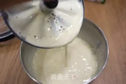 Make SpongeBob cake step 3