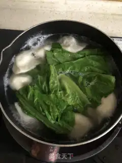 Make Pinetail boils dumplings step 3