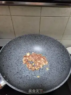 Make Cow Rolling Sugar step 1