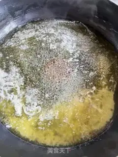 Make Cow Rolling Sugar step 4