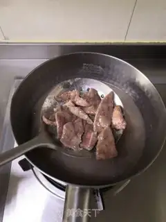 Make Pork liver spinach tomato soup step 10