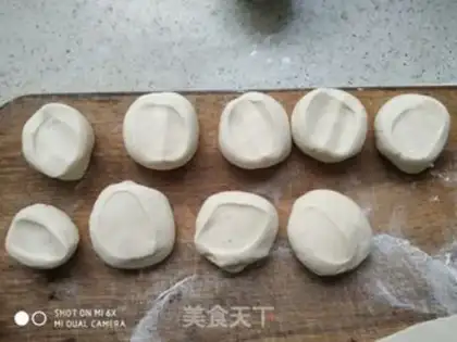 Make Plum and ground dish boxes step 8