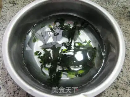Make Shrimp dress with tofu soup step 1