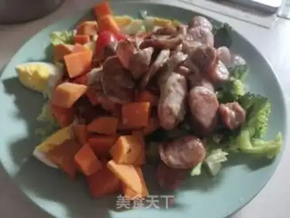 Make Sausage Saints of Gosse Blues salad step 7
