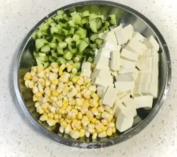 Make Meatloaf step 1