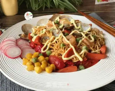 Make Red seafood salad noodles step 13