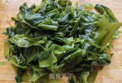 Make The garlic sea seed step 1