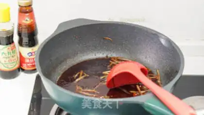Make Onion noodles step 8
