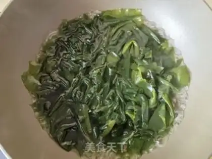 Make The garlic sea seed step 2