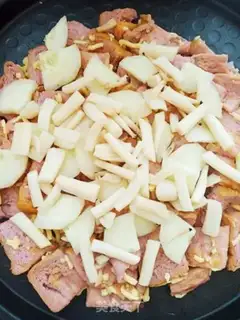 Make Homemade simple pizza step 9