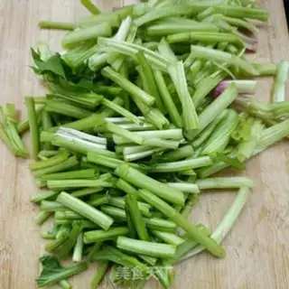 Make A spinach pole step 1