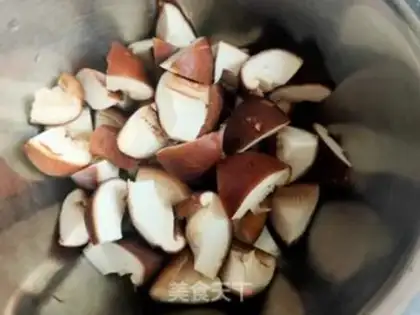 Make Onion mushroom fried meat step 2