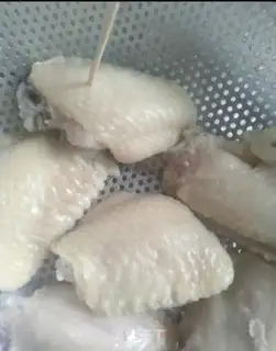 Make Hot chicken wings step 2