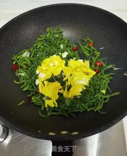 Make Scrambled eggs step 10