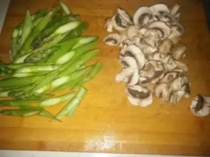 Make Plum mushrooms step 0