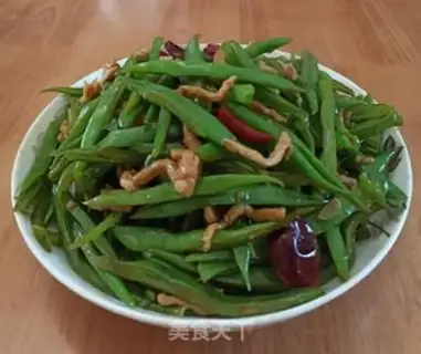Make Beef sauce, bean bean wiring step 0