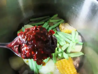 Make Home-cooked ribs step 11