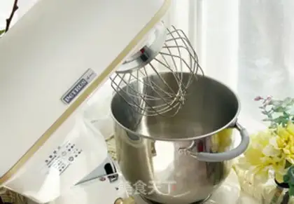 Make Black sesame cream waffles step 3