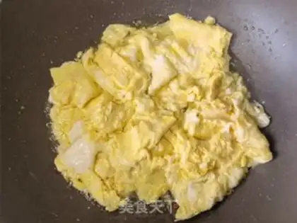 Make Tomato eggs for wheat noodles step 4