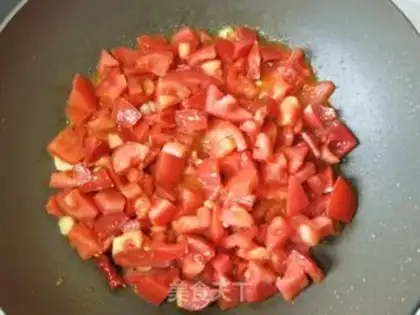 Make Tomato eggs for wheat noodles step 6