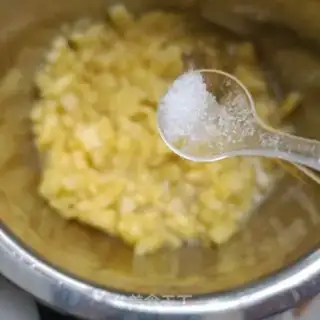 Make pineapple pie step 8