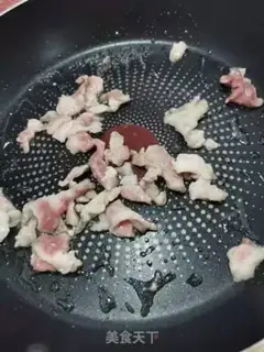 Make Lightcage onion fried meat step 2