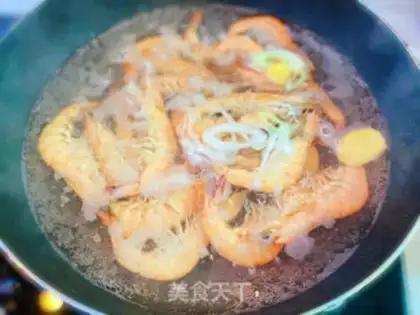 Make Rich lantern shrimp step 2