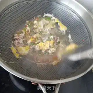 Make Scrambled onion eggs and shrimp sauce step 9