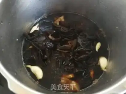 Make Lightcage onion fried meat step 6