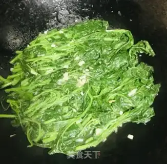Make Garlic sauce step 5
