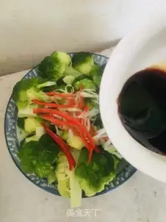Make ♪ Burn the broccoli ♪ step 4