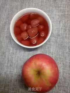 Make Strawberry apple juice step 0