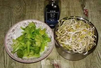 Make Pyramid sprouts step 2