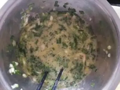 Make Garlic fried eggs step 3