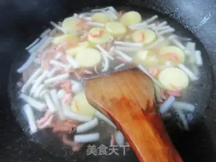 Make Shrimp rice and sea mushrooms and cherry tofu soup step 6