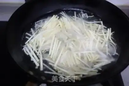 Make Eggs and pickles step 3