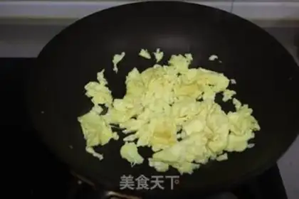 Make Eggs and pickles step 7