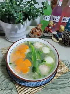 Make Carrot spinachball soup step 6