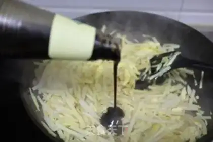 Make Eggs and pickles step 11