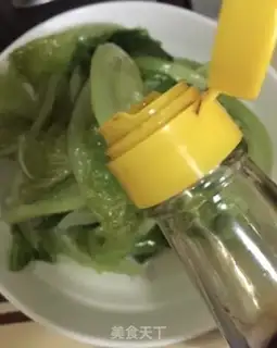 Make Boiled glass lettuce step 5