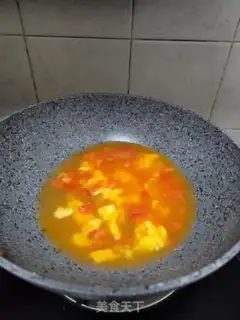 Make Champagne and egg soup step 4