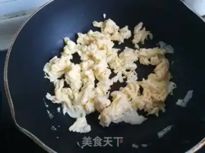 Make Carrot and eggs step 2