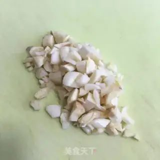 Make Garlic spinach step 0