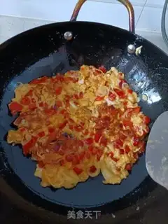 Make Plumbs, shrimp skin, fried eggs step 6