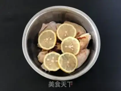 Make Lemon honey on the wings step 1